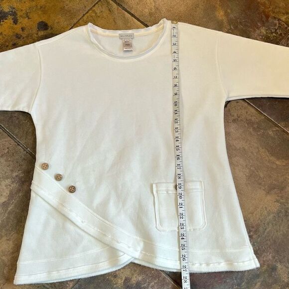 Multiples Women’s White Sweatshirt Front Pocket Buttons 8 - Picture 9 of 12